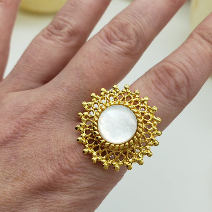 Mirror Ring with Mother of Pearl - Adjustable
