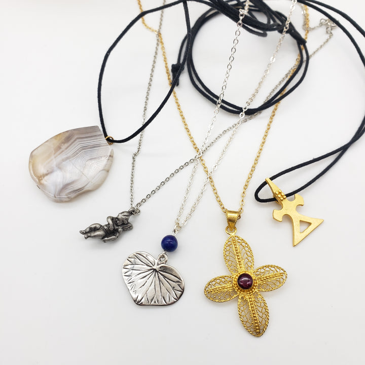 Assorted Pendant Necklace Jewelry Gift Box - 5 Pieces