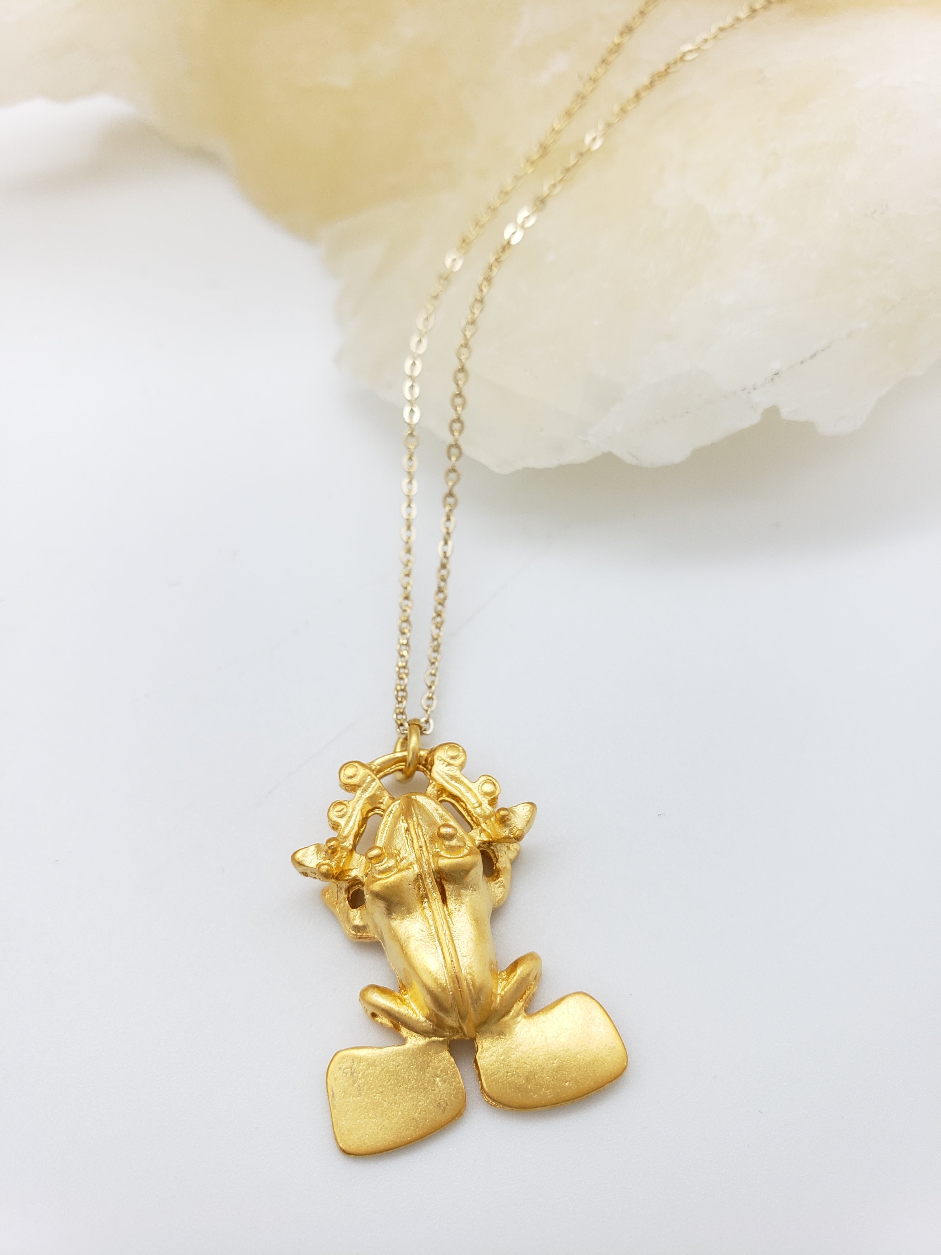 Pre-Columbian Frog Pendant – Museum Reproductions