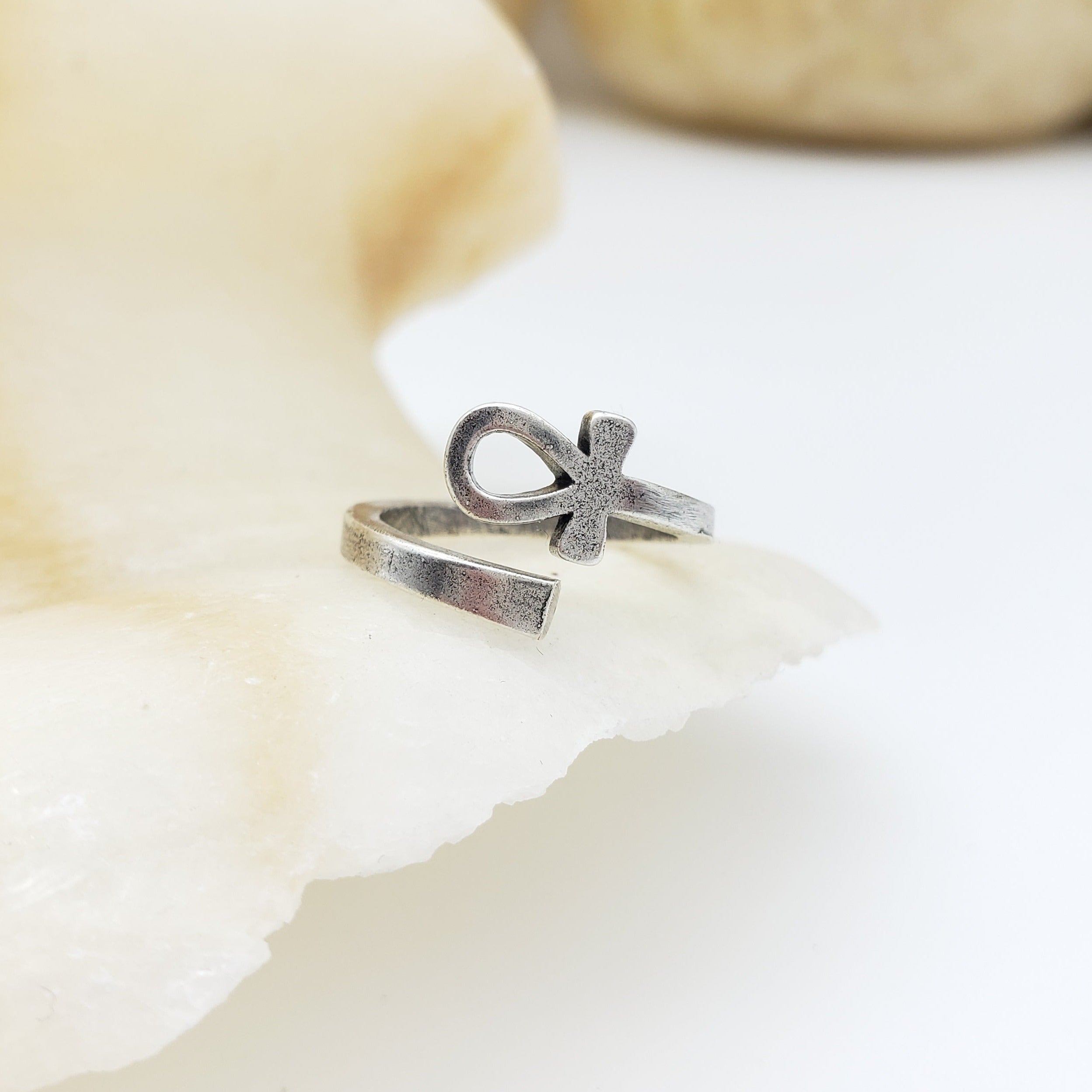 Sterling Silver High Polished Ankh Cross Ring – No Stone – Silver