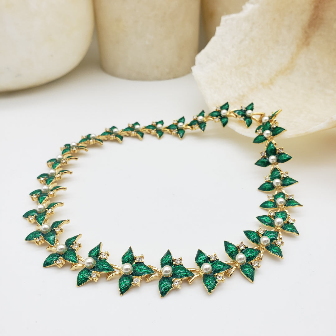 Emerald Flowers Necklace