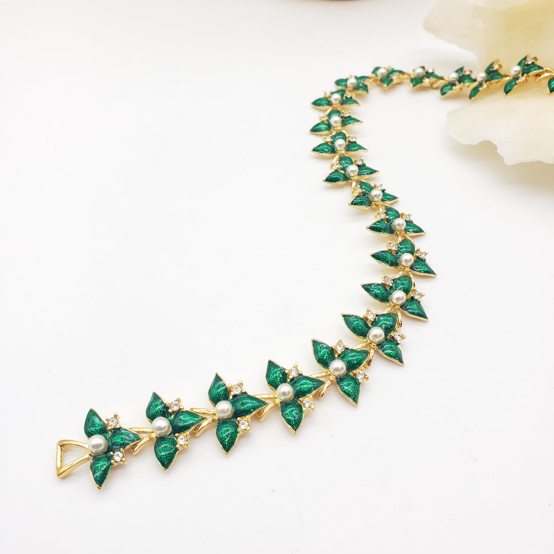 Emerald Flowers Necklace