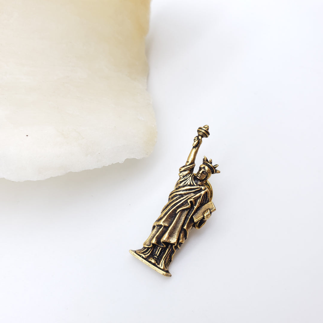 Statue of Liberty Lapel Pin