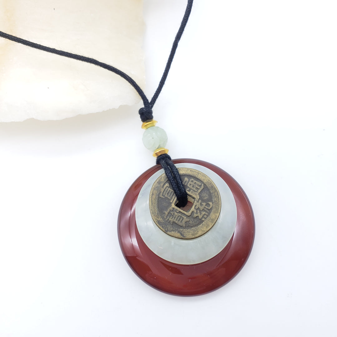 Carnelian and Jade Disc necklace