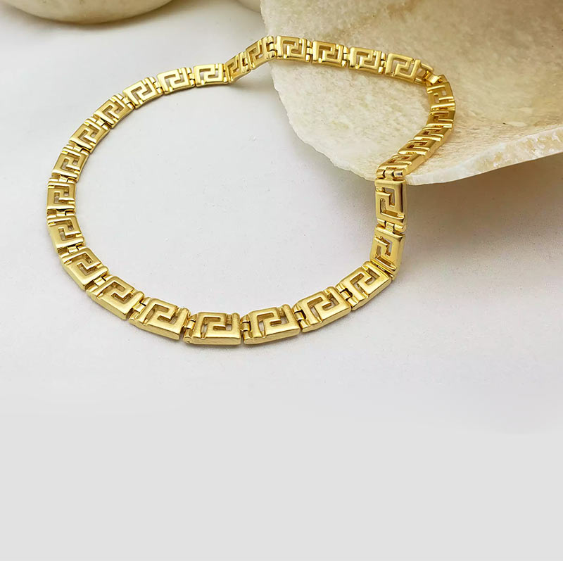 Classical Meander Link Necklace